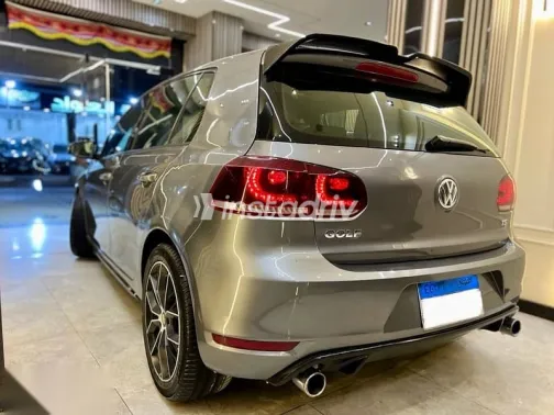 Volkswagen Golf 2012 Gray Used for Sale - 2