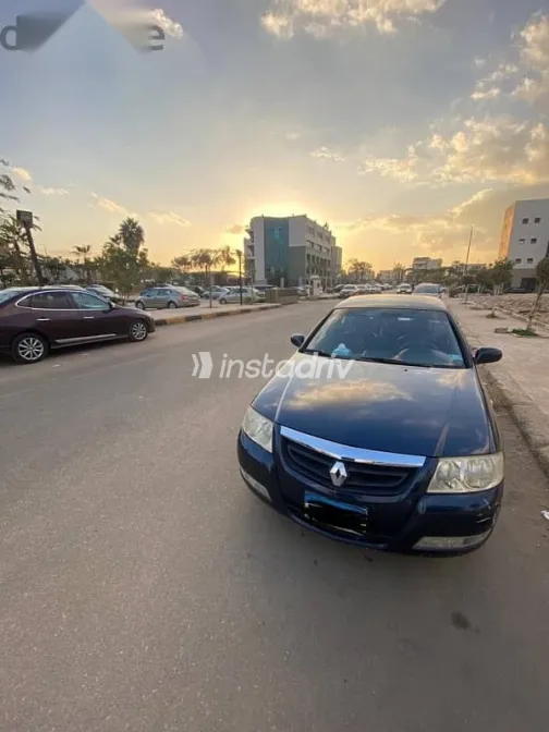 رينو سكالا 2010 أزرق غامق مستعملة للبيع - 3