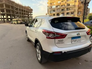 نيسان قشقاي 2020 أبيض مستعملة للبيع