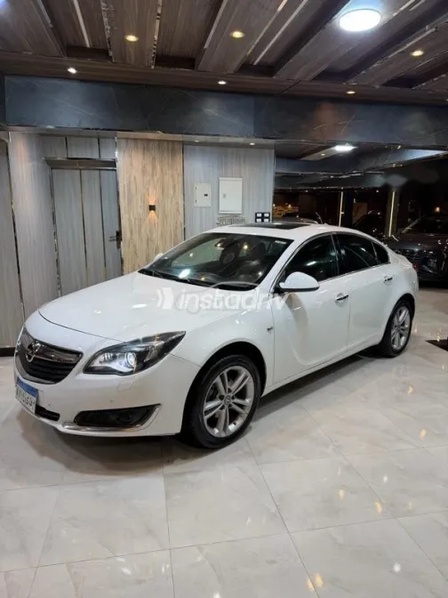 اوبل أنسيجنيا 2017 أبيض مستعملة للبيع - 2