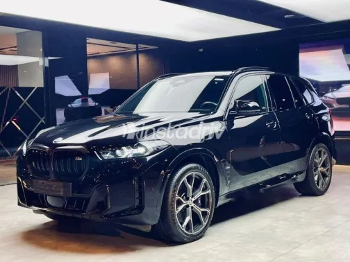 بي ام دبليو X5 M 2024 أسود مستعملة للبيع - 2