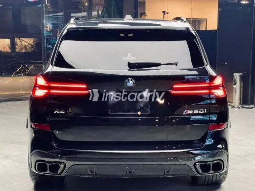 بي ام دبليو X5 M 2024 أسود مستعملة للبيع - 4