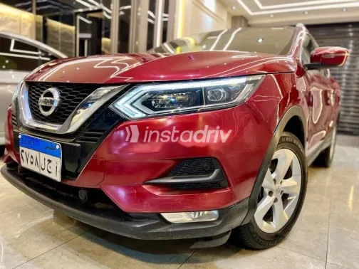 Nissan Qashqai 2020 Dark Red Used for Sale - 4