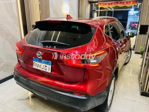Nissan Qashqai 2020 Dark Red Used for Sale - 5