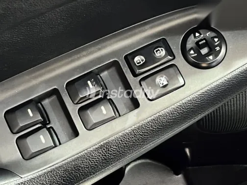 كيا كي 4 2017 أبيض مستعملة للبيع - 4