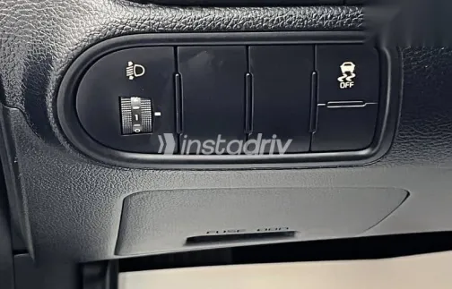 كيا كي 4 2017 أبيض مستعملة للبيع - 9