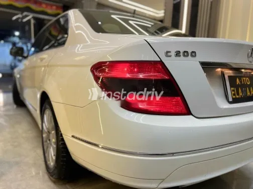 مرسيدس C 200 2008 أبيض مستعملة للبيع - 2