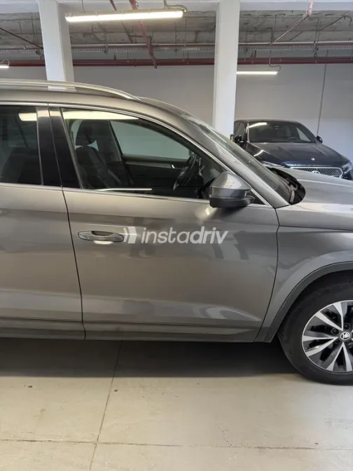 سكودا كودياك 2023 رمادي غامق مستعملة للبيع - 2