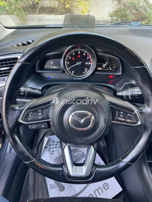 Mazda 3 2019 White Used for Sale - 2