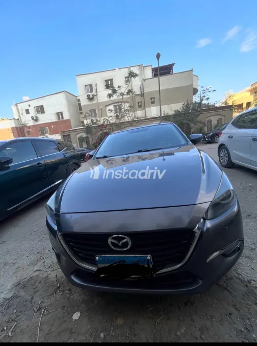 Mazda 3 2019 White Used for Sale - 8