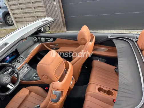 Mercedes E 200 2023 White Used for Sale - 5