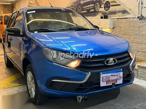 لادا جرانتا 2023 أزرق غامق مستعملة للبيع - 1