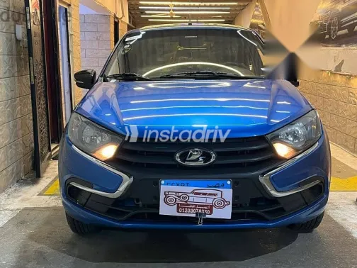 لادا جرانتا 2023 أزرق غامق مستعملة للبيع - 2