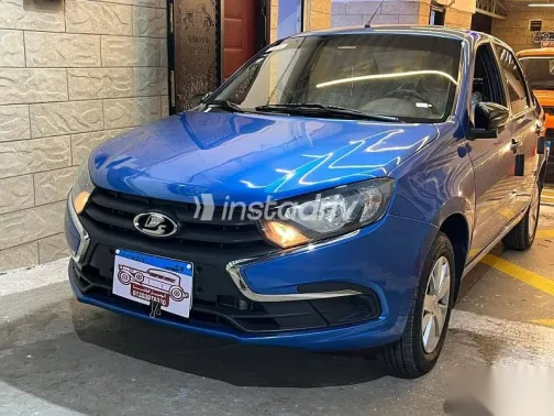 لادا جرانتا 2023 أزرق غامق مستعملة للبيع - 3