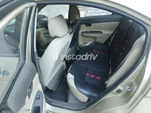 Hyundai Accent 2010 Gold Used for Sale - 1