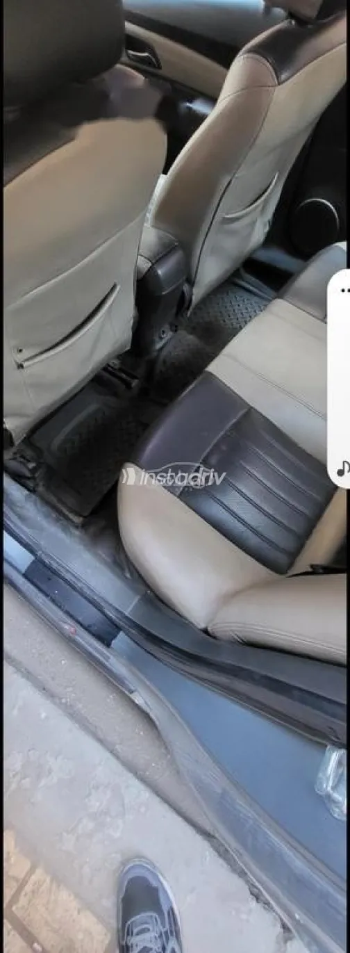 شيفروليه كروز 2010 رمادي مستعملة للبيع - 3