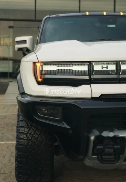 Gmc Hummer EV 2025 White Used for Sale - 3