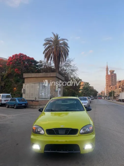 دايو جوليت 1999 أبيض مستعملة للبيع - 7