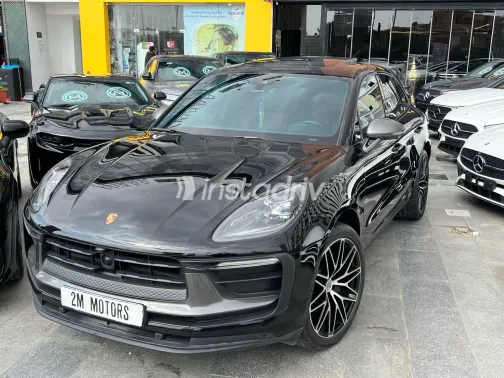 Porsche Macan 2024 White Used for Sale - 1