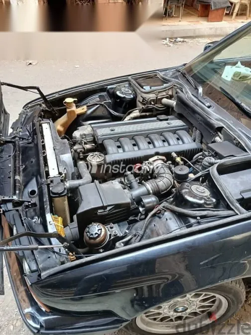 بي ام دبليو 520 1992 أسود مستعملة للبيع - 2
