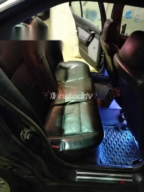 بي ام دبليو 520 1992 أسود مستعملة للبيع - 5