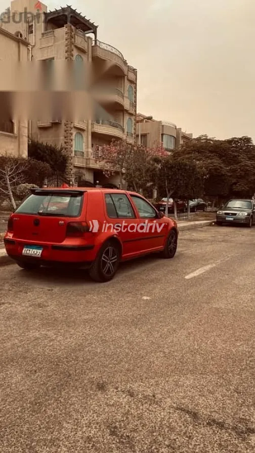 Volkswagen Golf 2000 Red Used for Sale - 1