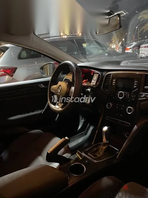 رينو ميجان 2023 نبيتي مستعملة للبيع - 6