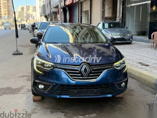 رينو ميجان 2020 أزرق غامق مستعملة للبيع - 2