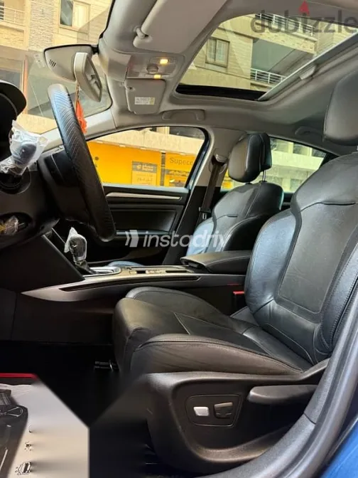 رينو ميجان 2020 أزرق غامق مستعملة للبيع - 4