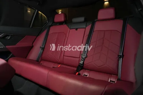 بي ام دبليو 520 2025 أزرق غامق جديدة للبيع - 5