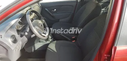 رينو لوجان 2019 أحمر مستعملة للبيع - 3