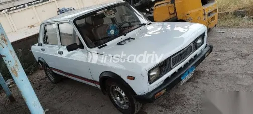 فيات 128 1992 أبيض مستعملة للبيع - 2