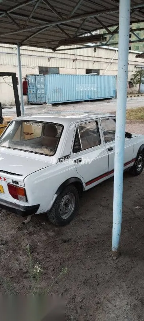 فيات 128 1992 أبيض مستعملة للبيع - 5