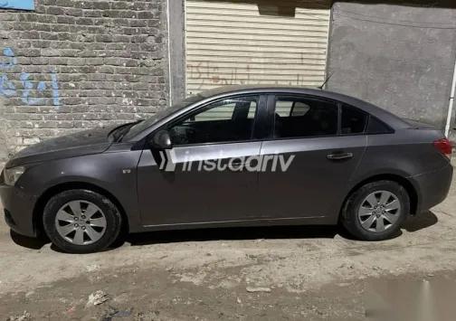 شيفروليه كروز 2011 رمادي مستعملة للبيع - 6