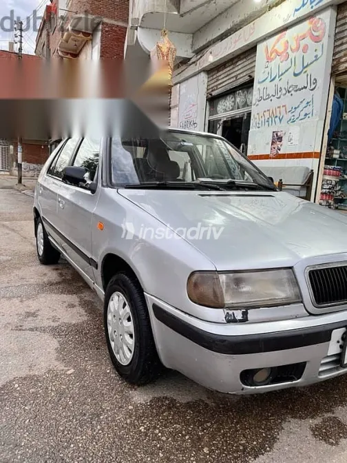 سكودا فيليشيا 2000 فضي مستعملة للبيع - 3