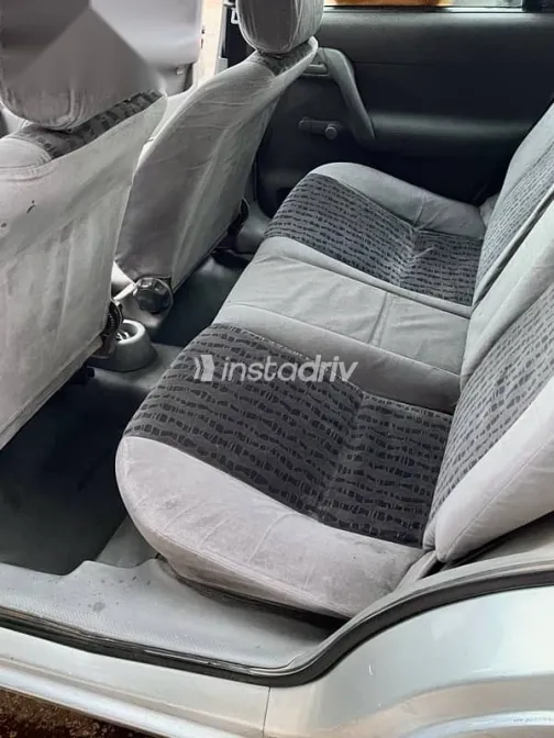 سكودا فيليشيا 2000 فضي مستعملة للبيع - 5