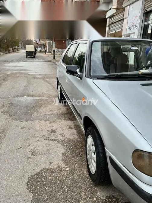 سكودا فيليشيا 2000 فضي مستعملة للبيع - 7