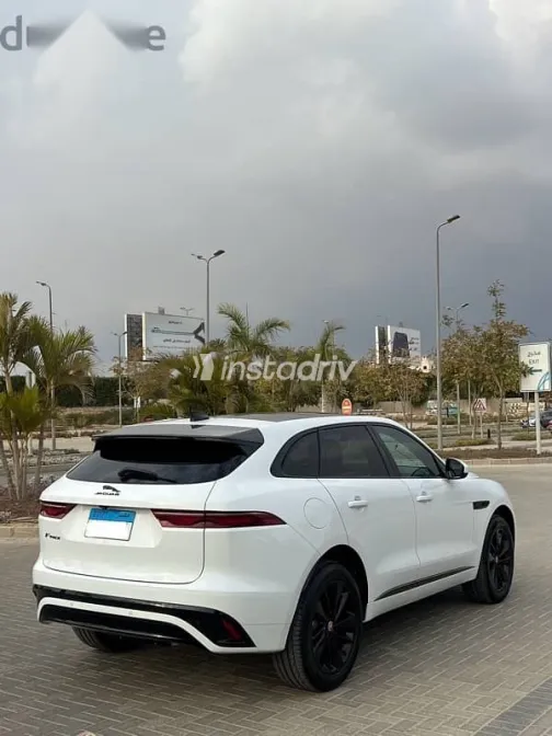 Jaguar F-Pace 2023 White Used for Sale - 5