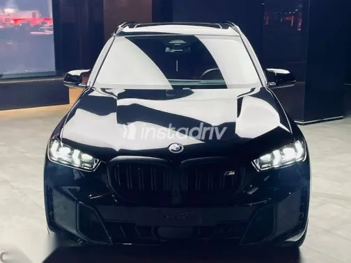 بي ام دبليو X5 2024 أسود مستعملة للبيع - 1