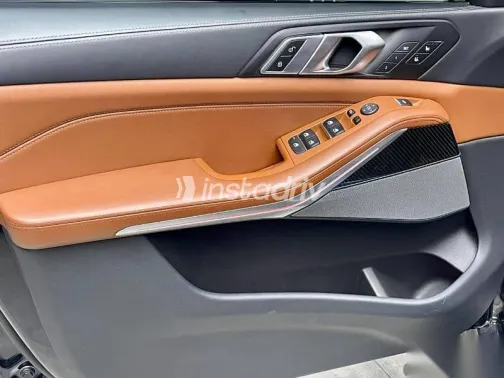 بي ام دبليو X5 2024 أسود مستعملة للبيع - 10