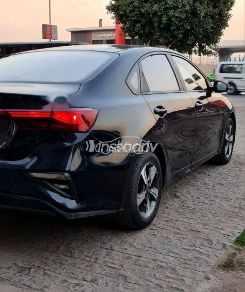 Kia Cerato 2021 Dark Blue Used for Sale - 4