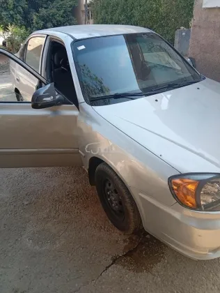 Hyundai Verna 2013 Silver Used for Sale