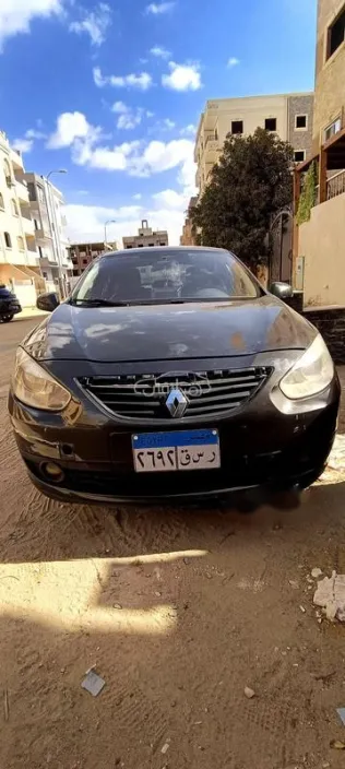 رينو فلوانس 2010 أسود مستعملة للبيع