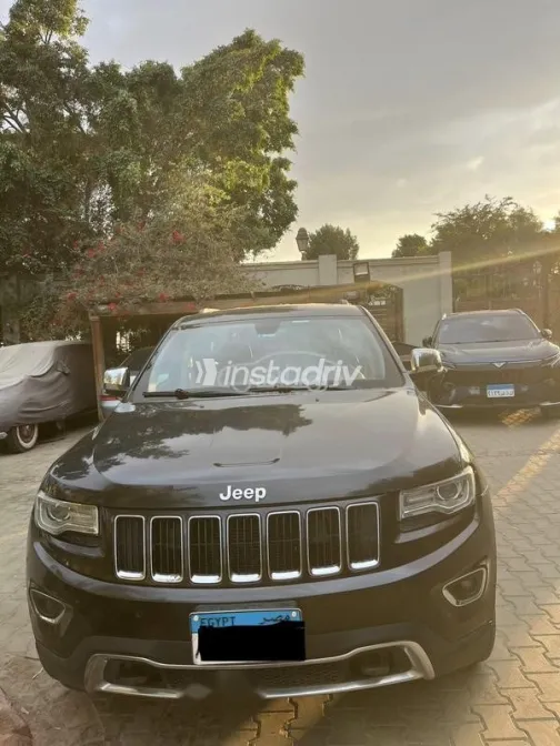 Jeep Grand Cherokee 2018 Dark Gray Used for Sale - 1