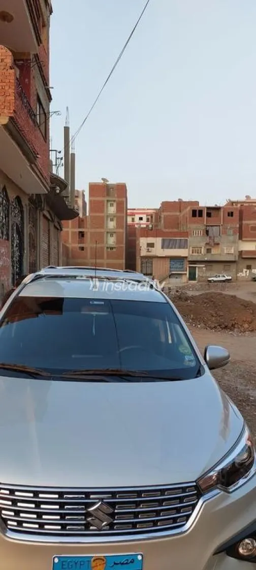 Suzuki Ertiga 2021 White Used for Sale - 2