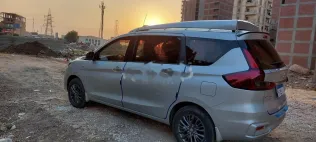 سوزوكى ارتيجا 2021 أبيض مستعملة للبيع