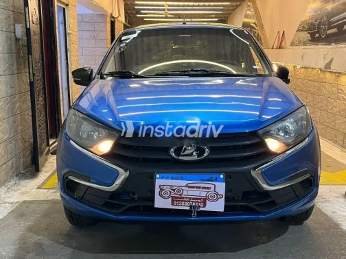 لادا جرانتا 2023 أزرق غامق مستعملة للبيع - 2