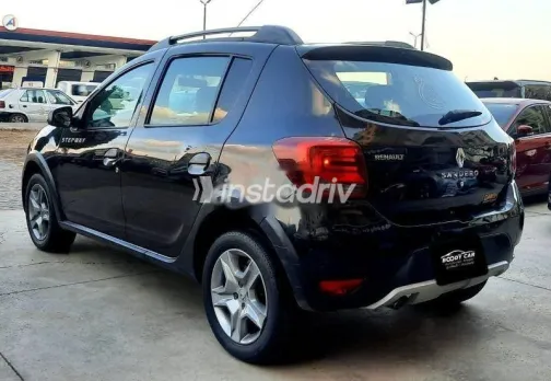رينو سانديرو  ( ستيب  واى ) 2021 أسود مستعملة للبيع - 5