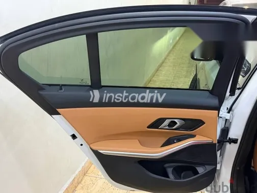 بي ام دبليو 320 2026 أبيض مستعملة للبيع - 9