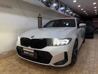 بي ام دبليو 320 2026 أبيض مستعملة للبيع